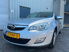 Opel Astra Sports Tourer - 1.4 Edition SCHADEAUTO