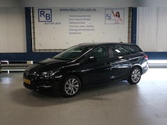 Opel Astra Sports Tourer - 1.2 Edition LEES TEKST/ DEALER ONDERHOUDEN/ NAP