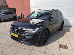 Volkswagen Tiguan - 1.4 TSI eHybrid R-Line Business+ Panoramadak Stoelverwarming Achteruirijcamera