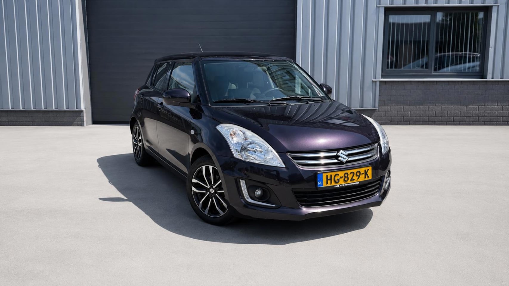 Suzuki Swift - 1.2 Style EASSS Cruis+Carplay+Cam+Navi+PDC+Airco - AutoWereld.nl