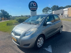 Toyota Yaris - 2009 * 1.3 VVTi Aspiration * AUTOMAAT * APK * EXPORT & HANDEL ONLY LET OP