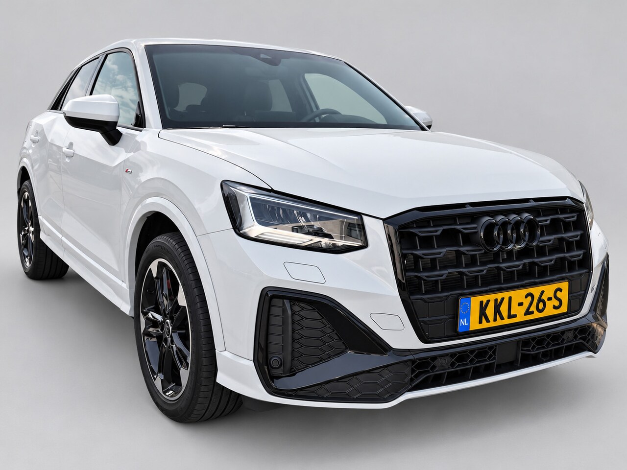 Audi Q2 - 30 TFSI S-Line - Leder - Stoelverwarming - Navi - Camera - CarPlay - Cruise - 10 dkm - AutoWereld.nl