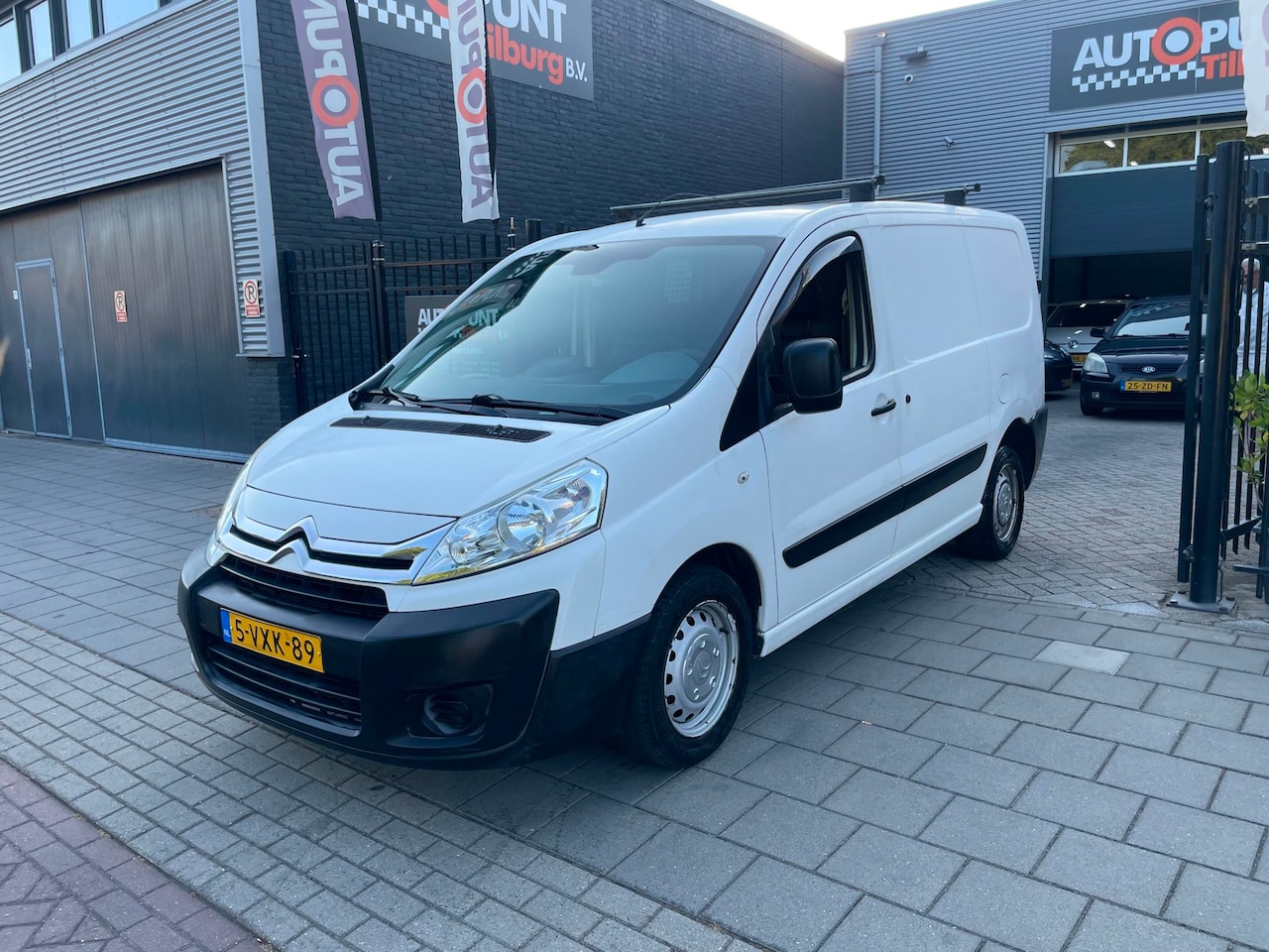 Citroën Jumpy - 12 2.0 HDI L1H1 2e Eigenaar! Trekhaak Airco NAP APK - AutoWereld.nl