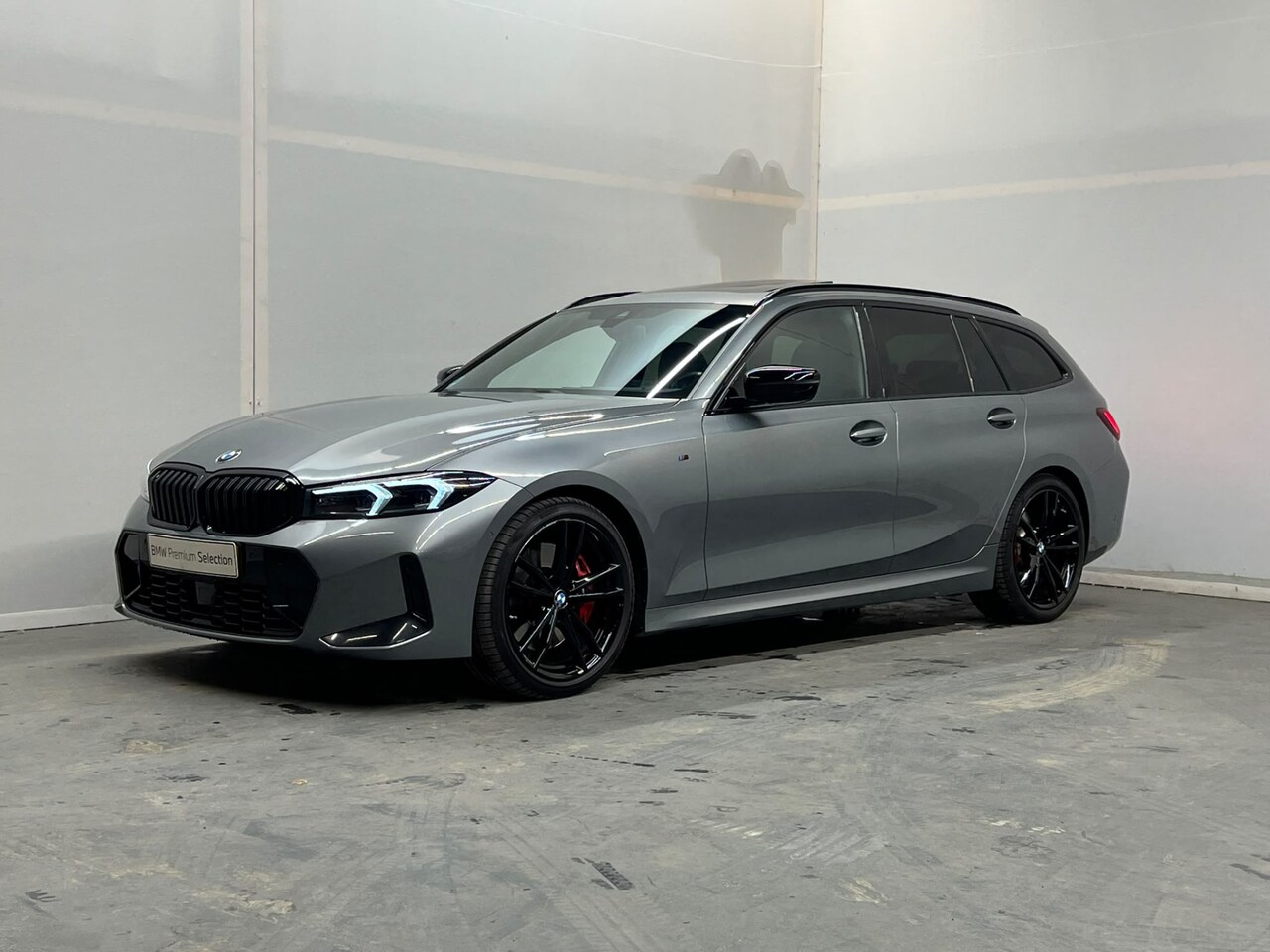 BMW 3-serie Touring - 330i Trekhaak | Panoramadak | Head-Up Display | - AutoWereld.nl