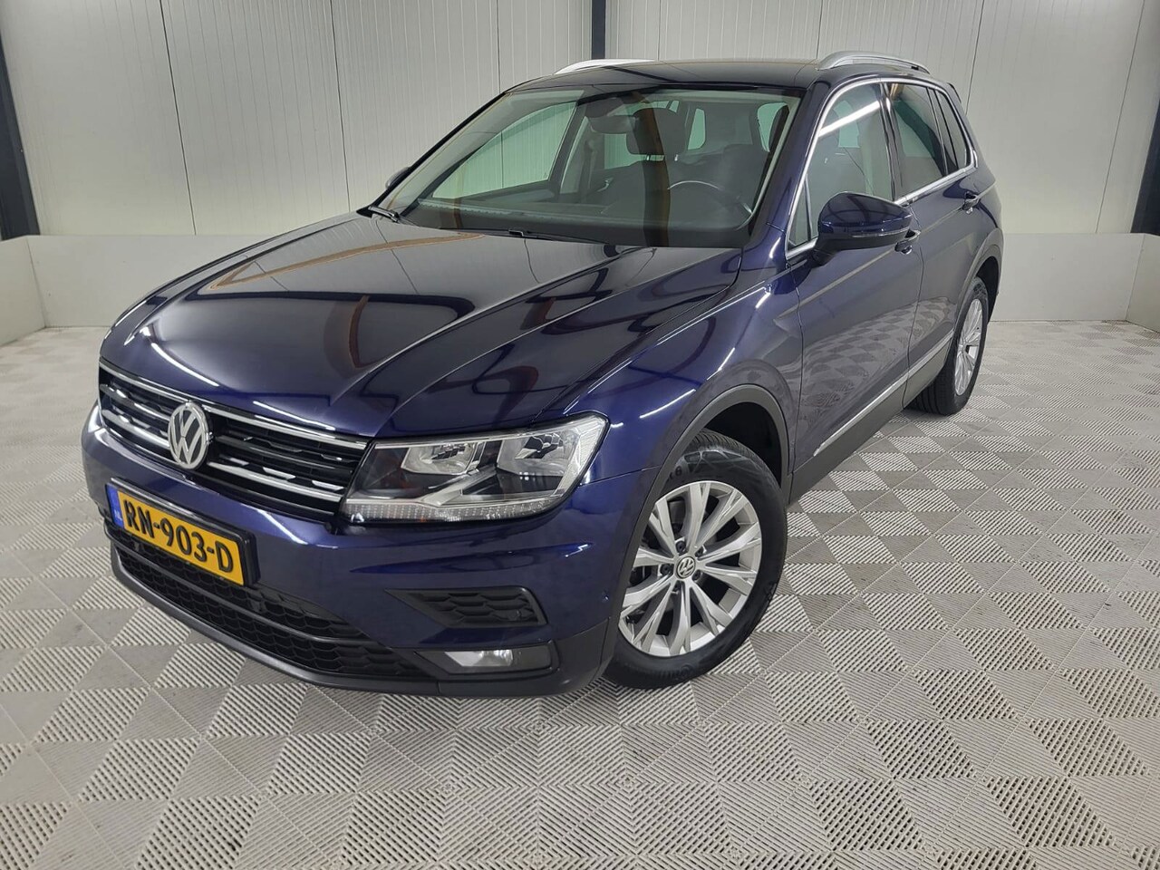 Volkswagen Tiguan - 1.4 TSI ACT Comfortline Business 1.4 TSI ACT Comfortline Business, Trekhaak, Automaat - AutoWereld.nl