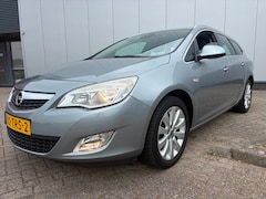 Opel Astra Sports Tourer - 1.4 Turbo Cosmo