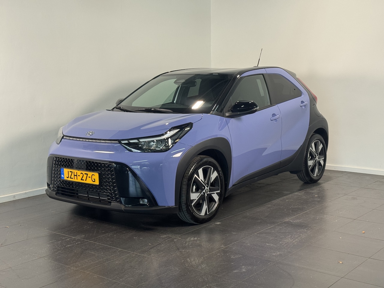 Toyota Aygo X - Hybrid 115 pulse | Origineel NL | CarPlay | Elektrisch inklapbare spiegels | - AutoWereld.nl