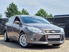 Ford Focus Wagon - 1.6 EcoBoost Titanium*Trekhaak*Led