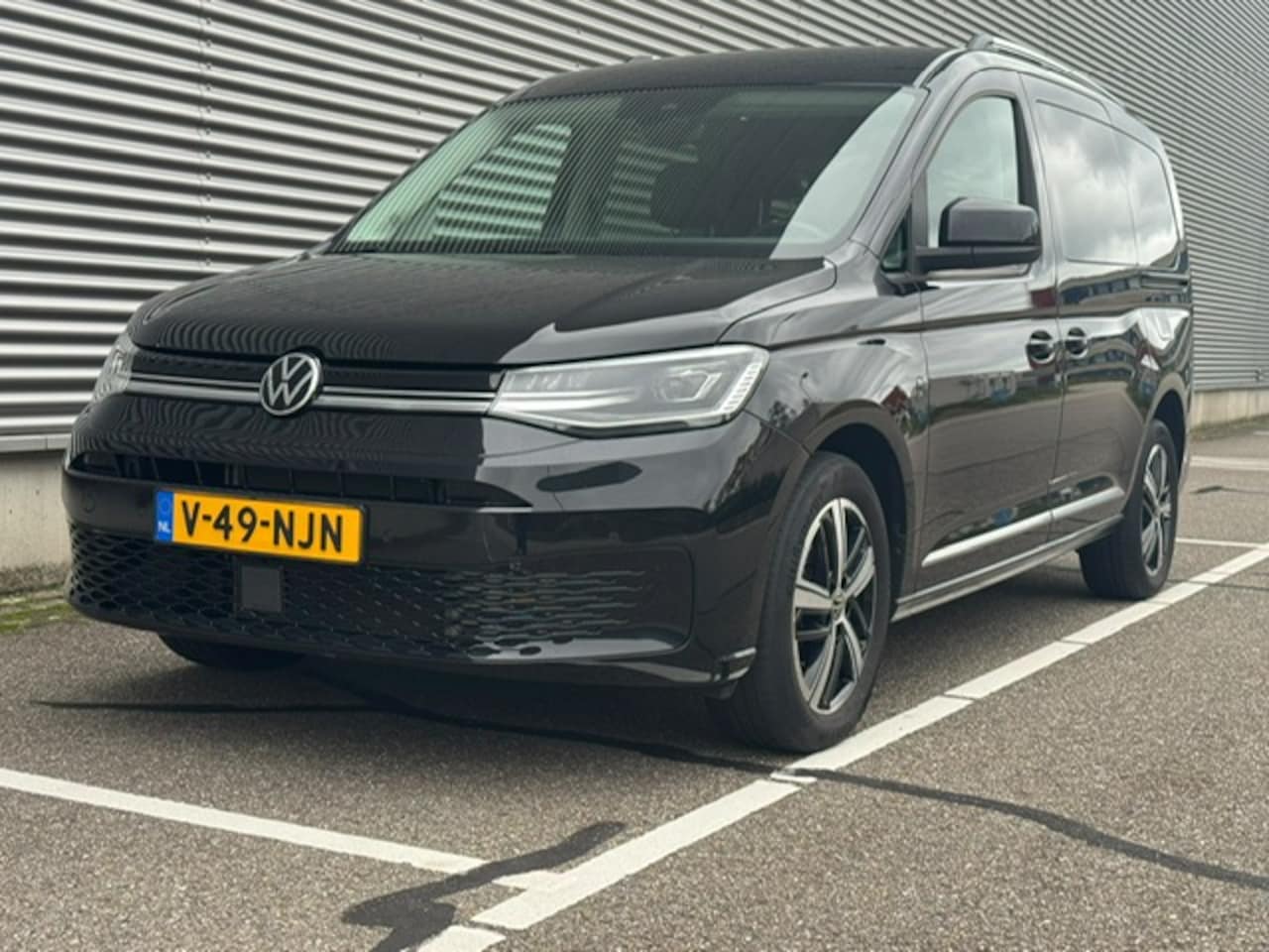 Volkswagen Caddy Cargo Maxi - 1.5 TSI Style Airco ecc/ trekhaak/ NL auto/ met NAP/ Nw-APK/ verkoop op afspraak 06532264 - AutoWereld.nl