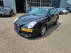 Alfa Romeo MiTo - 1.4 DISTINCTIVE GOED LEZEN