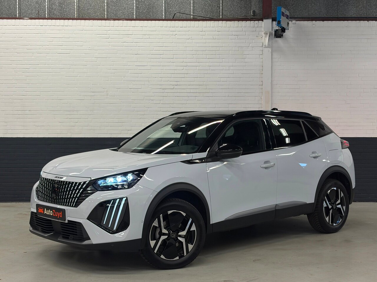 Peugeot 2008 - 1.2 PureTech 130 GT Automaat / Camera's / Navi / LED - AutoWereld.nl