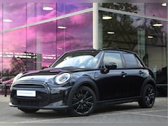 MINI Cooper - Hatchback Camden Classic Automaat / Panoramadak / Sportstoelen / Comfort Access / LED / Na
