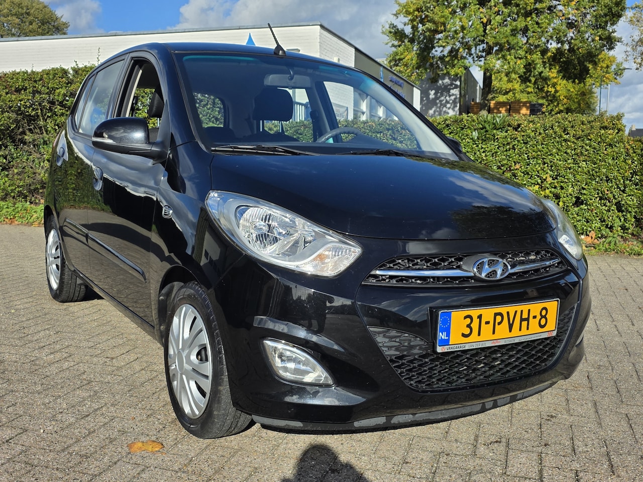Hyundai i10 - 1.2 i-Motion Cool 1.2 i-Motion Cool, Airco! Nwe APK! Zondag OPEN! - AutoWereld.nl