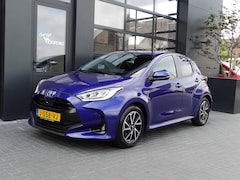 Toyota Yaris - 1.5 Hybrid Dynamic (Navi/Carplay, Camera, AdaptiveCruise, Keyless, LED)