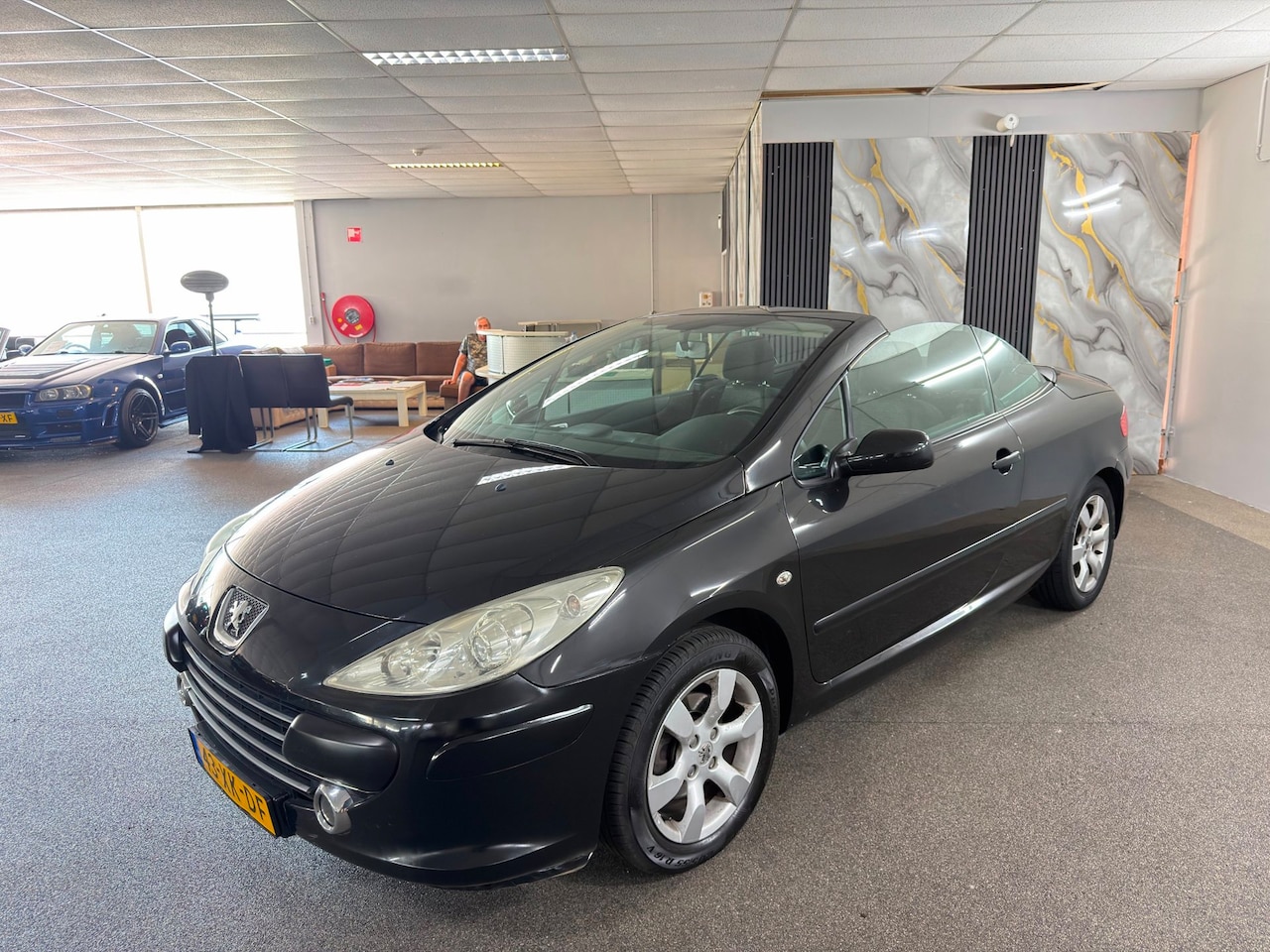 Peugeot 307 CC - 1.6-16V Apk Nieuw,Clima,Cruise,Lm velgen,N.A.P,2 sleutels+boekjes,Topstaat!! - AutoWereld.nl