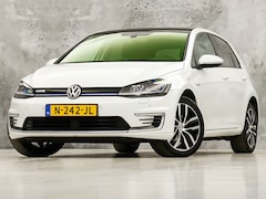 Volkswagen e-Golf - e-Golf Sportline Deluxe Automaat (VIRTUAL COCKPIT, SOH 91, 6%, APPLE CARPLAY, GROOT NAVI,