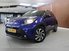 Toyota Aygo X - 1.0 VVT-i S-CVT Envy | Airco | Cruise control | Carplay | Achteruitrijcamera | Stoelverwar