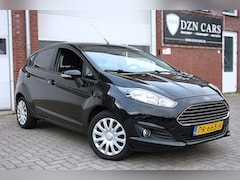 Ford Fiesta - 1.25 Trend Airco | 5-deurs |Stoelverwarming|Nw. Apk|Elektrische spiegels en ramen