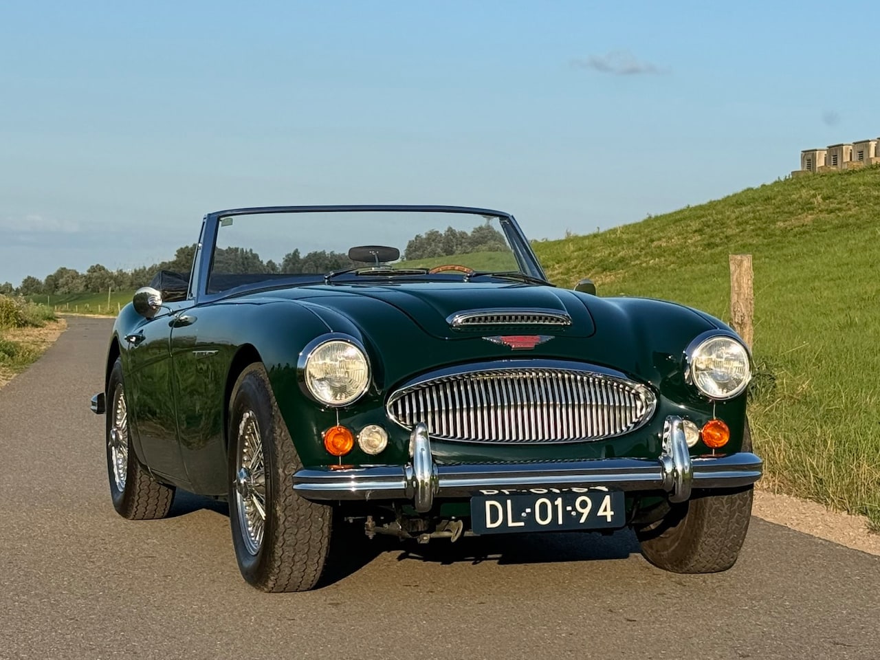 Austin Healey - 3000 MKIII Ph2 in prachtige staat met zeer veel goede opties - AutoWereld.nl