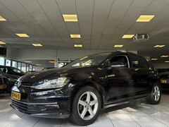 Volkswagen Golf - 7.5 1.0 TSI Comfortline Business R-Line/Apple Carplay/Alcantara/Helix soundsystem/LED/Crui