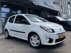 Renault Twingo - 1.2-16V Authentique | 1e EIGENAAR | ELEK.RAMEN | NAP | APK