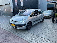 Citroën Xsara Picasso - 1.8i-16V Différence 2e Eigenaar Trekhaak Airco NAP APK