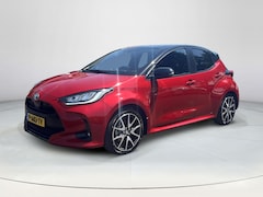 Toyota Yaris - 1.5 Hybrid Executive | 17 inch LM-velgen | Carplay | Stoelverwarming | Bi-tone exterieur |