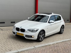 BMW 1-serie - 114i Business+ | dealeronderhouden | zeer lage km M-sport