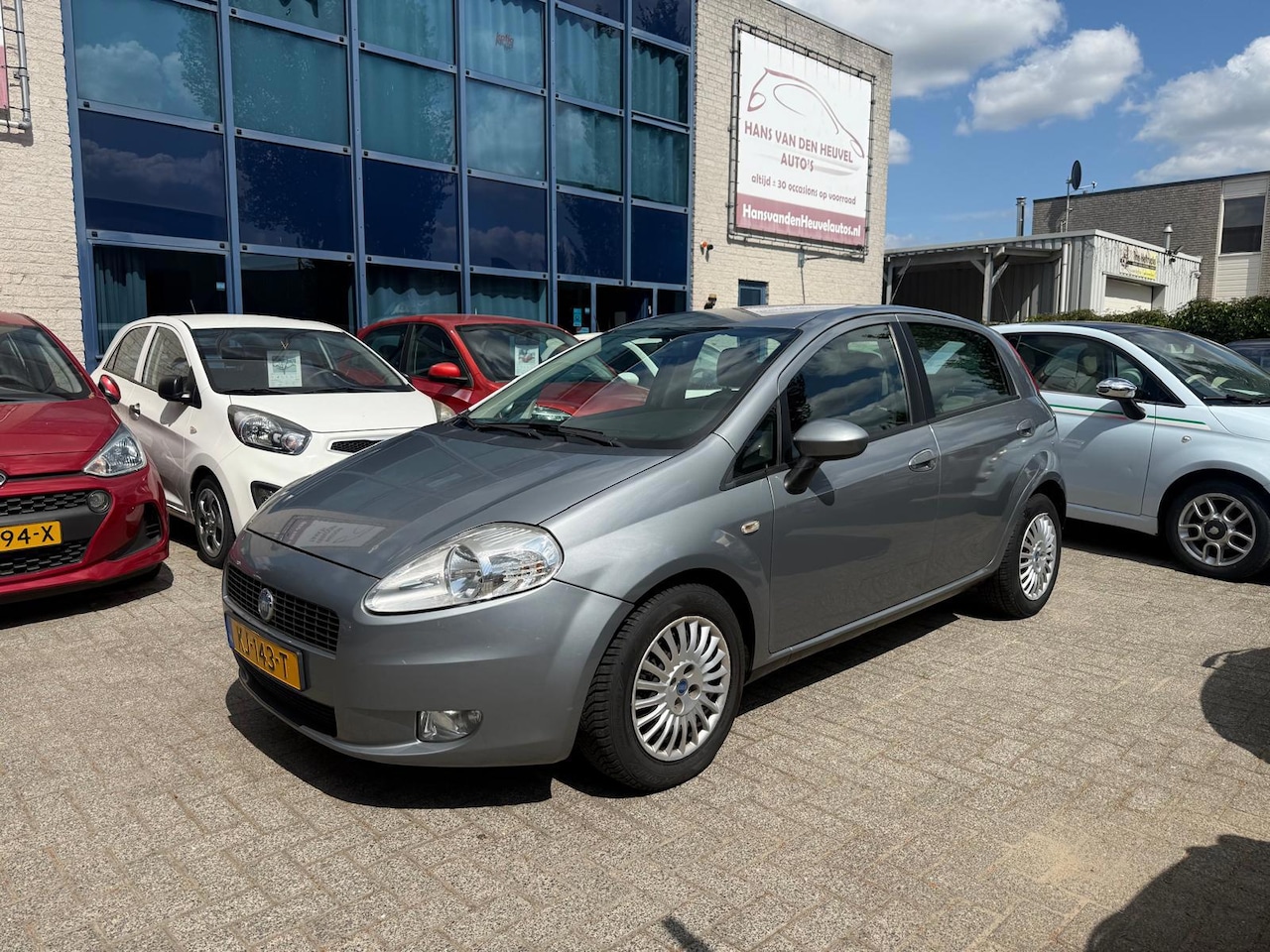 Fiat Grande Punto - 1.4 Actual 1.4 Actual 5-drs, Airco, APK 07/27 - AutoWereld.nl