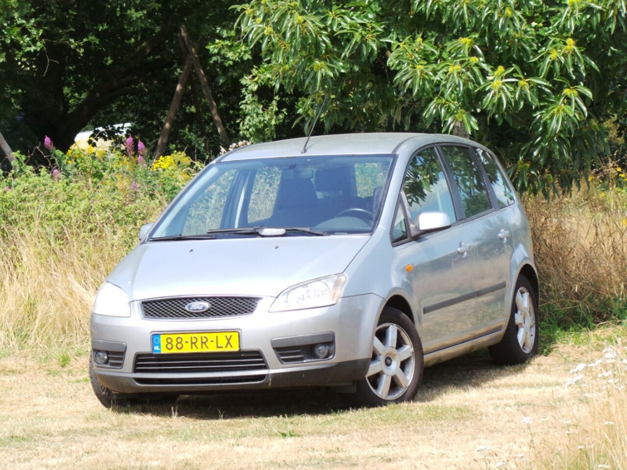 Ford Focus C-Max - 1.6 TDCi Futura 1.6 TDCi Futura ( INRUIL MOGELIJK ) - AutoWereld.nl