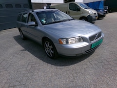 Volvo V70 - 2.4D Momentum