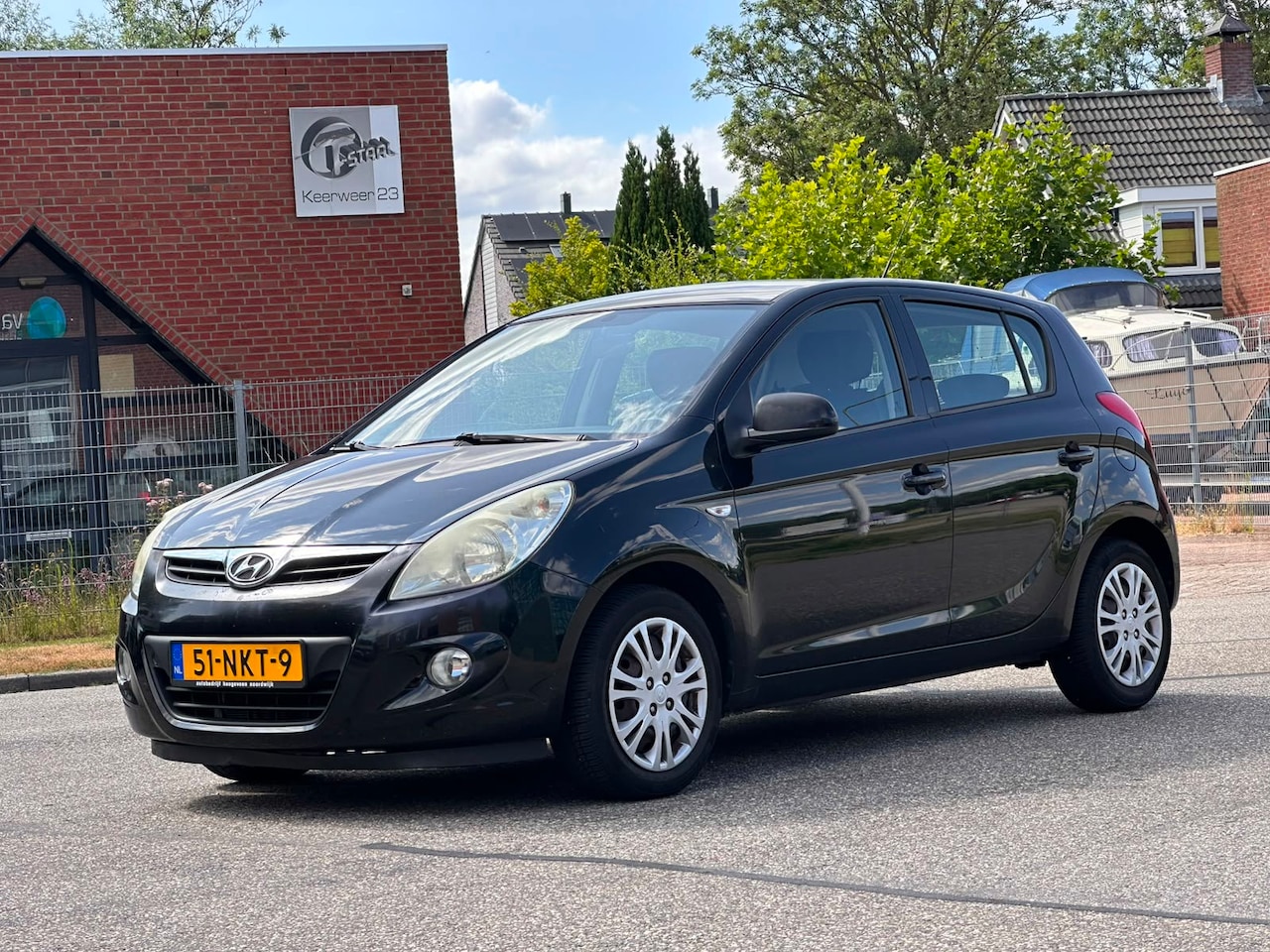 Hyundai i20 - 1.2i DynamicVersion 5DR*Airco*NAP*2e eigenaar*Elektrische ramen* - AutoWereld.nl