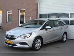 Opel Astra Sports Tourer - 1.6 CDTI Online Edition Automaat Stationwagen Nieuw Apk Airco Parkeer Sensoren Onderhoud H