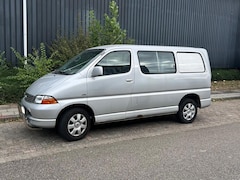 Toyota HiAce - 2.5 D4-D 100 DC Emotion Executive