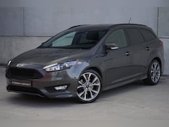 Ford Focus Wagon - 1.5 ST-Line 182pk Automaat, Navigatie, Sync