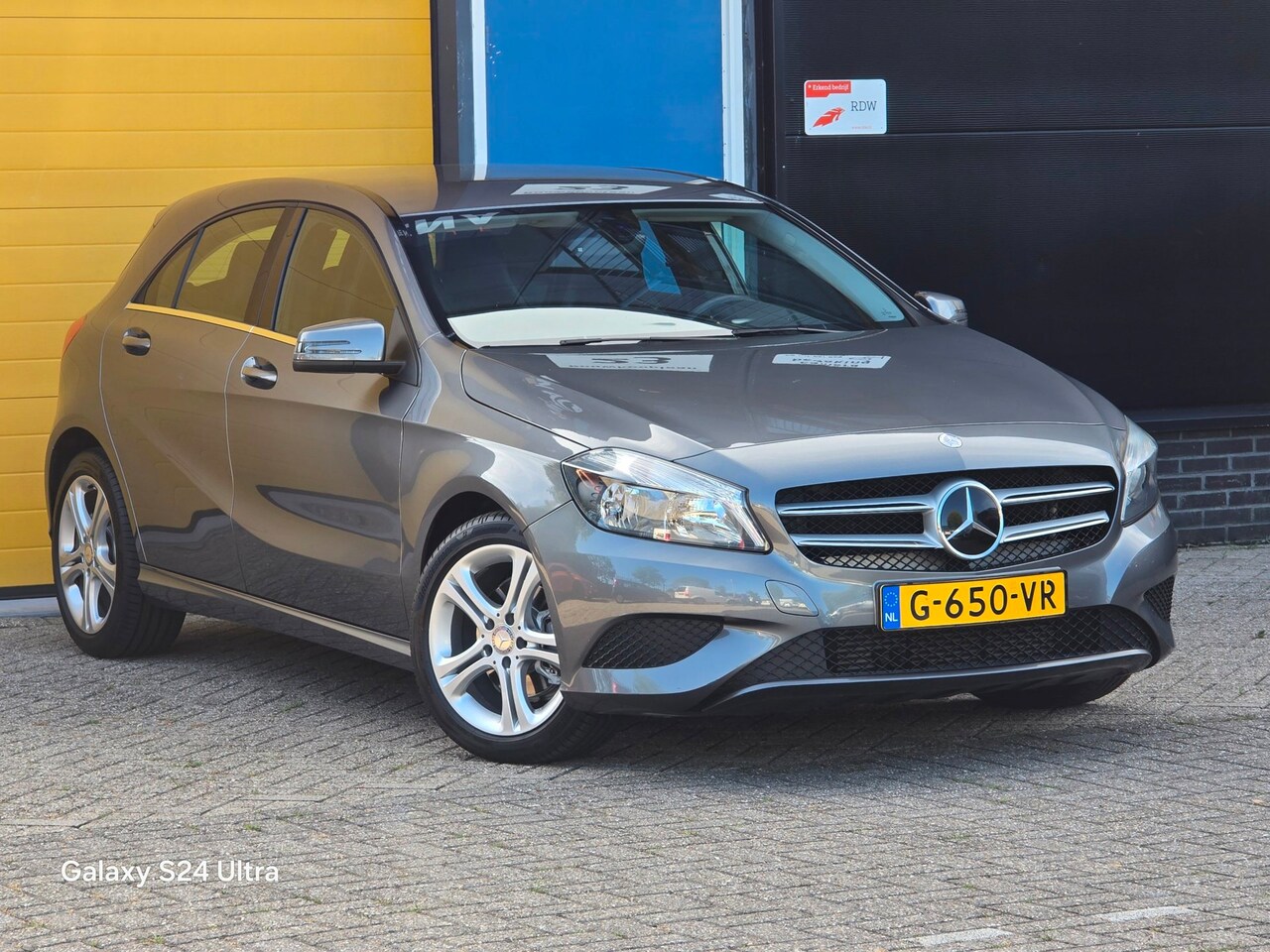 Mercedes-Benz A-klasse - 180 Ambition / Airco / Stoelverwarming / Elek Pakket / Trekhaak / Allu Velgen - AutoWereld.nl