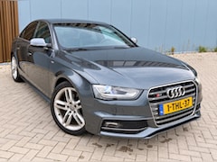 Audi A4 Limousine - 1.8 TFSI Business Edition/S-Line 101DKM//NAP/S4 Grille/Automaat