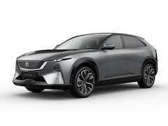 Mazda CX-6e - Takumi 78 kWh / Machine Grey / Warm Beige Maztex Interieur / 100% Electrisch / Nieuw model