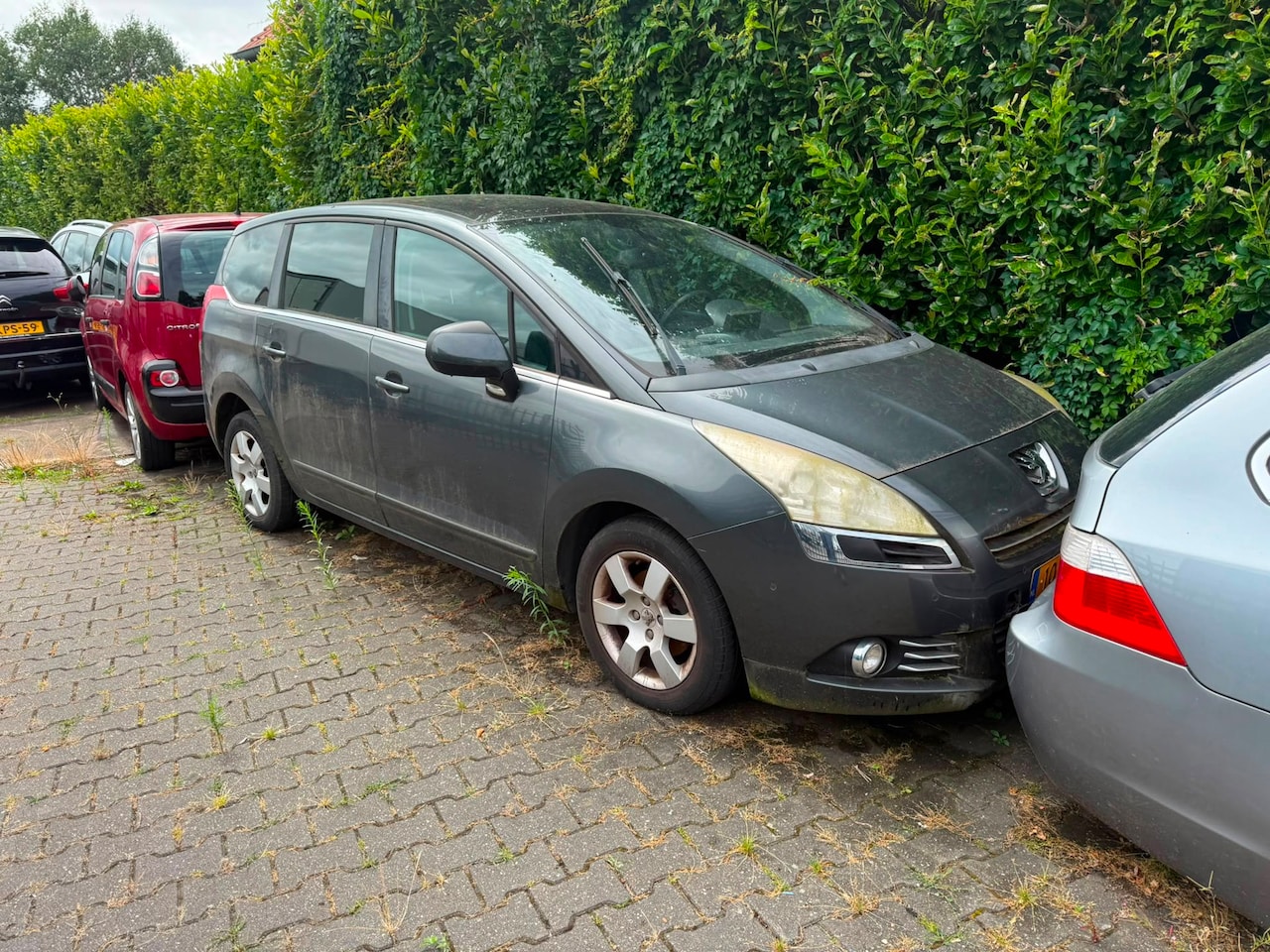 Peugeot 5008 - 1.6 VTi ST 7p. 1.6 VTi ST 7p. (start niet) - AutoWereld.nl