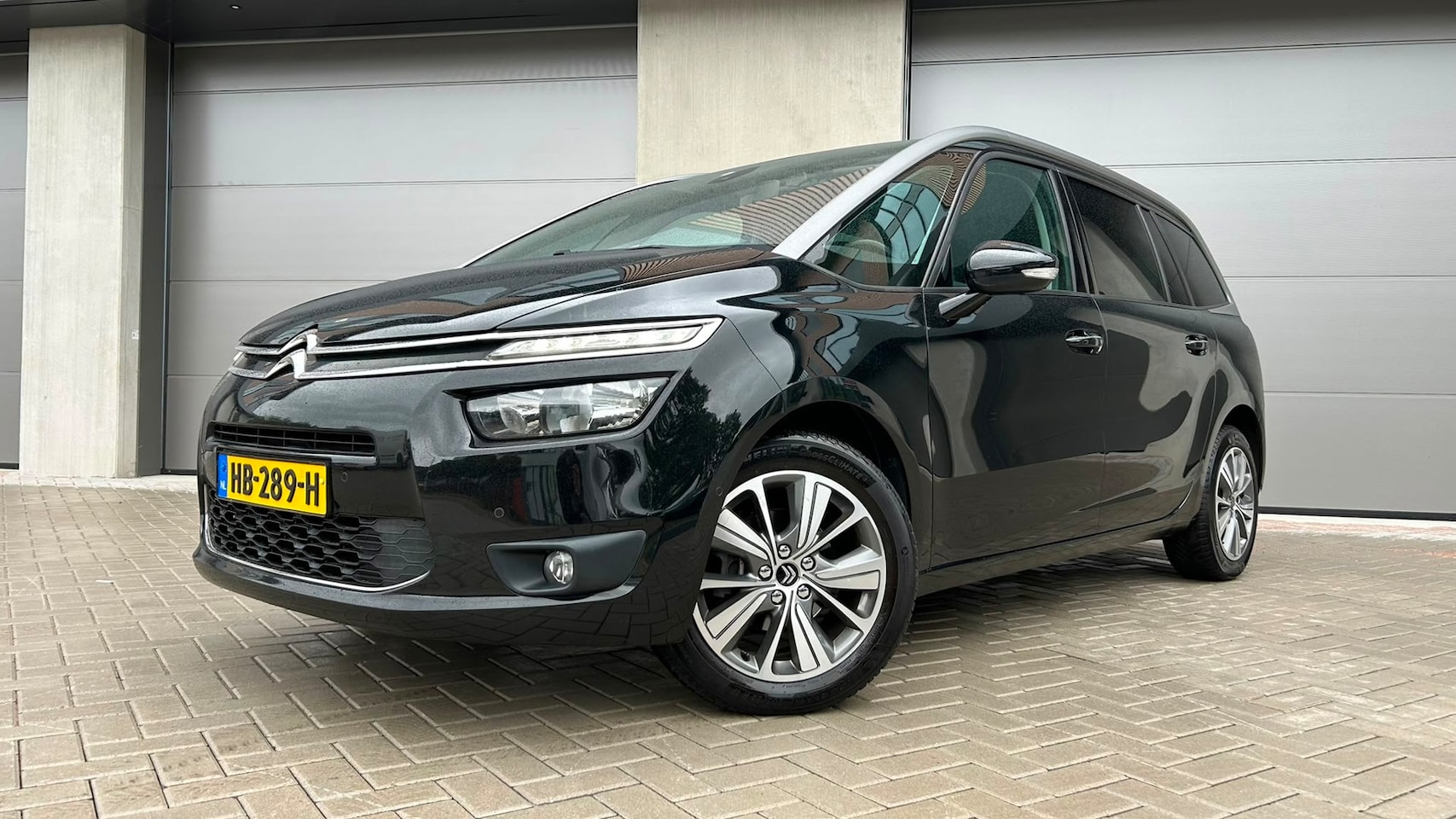 Citroën Grand C4 Picasso - 1.2 PureTech, Virtual Cockpit, 7 Persoons, Blindspot, Navi - AutoWereld.nl