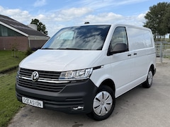 Volkswagen Transporter - 2.0 TDI 150PK L1H1 | EURO 6 | RIEM V.V | DSG | CARPLAY | 2 SCH.DEUREN | DLR.ONDERHOUDEN |