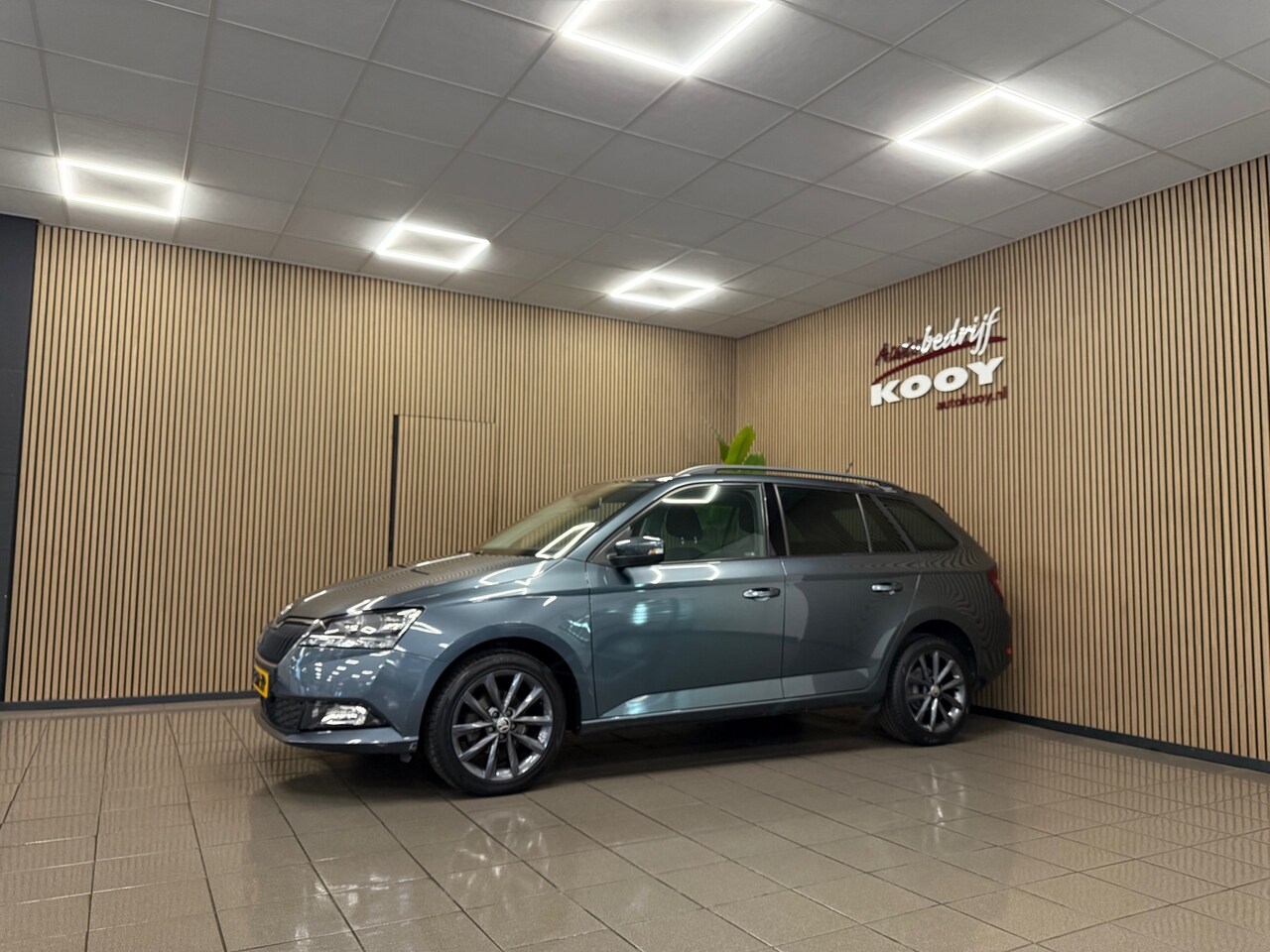 Skoda Fabia Combi - 1.0 TSI Business Edition * Carplay / LM Velgen / Cruise control / NL Auto * - AutoWereld.nl