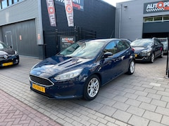 Ford Focus - 1.0 Trend 2e Eigenaar Trekhaak Airco Navi PDC NAP APK