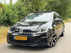 Volkswagen Golf - 2.0 TDI GTD | Pano + Keyless + ACC + Leder Nu € 17.975,