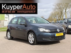 Volkswagen Golf - 1.4 TSI Comfortline AUTOMAAT clima trekhaak parkeersensoren