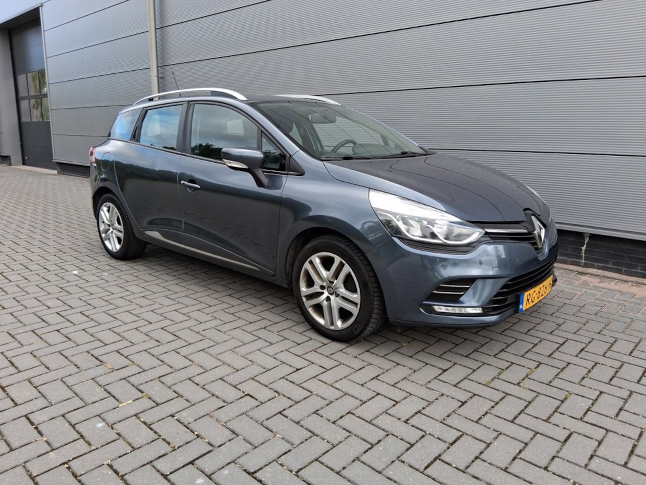 Renault Clio Estate - 0.9 TCe Zen / nette auto - AutoWereld.nl