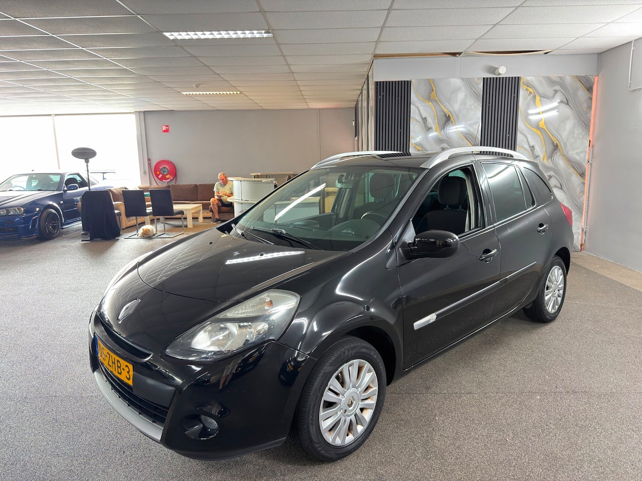 Renault Clio Estate - 1.2 TCE Collection Apk Nieuw,Airco,Cruise control,N.A.P,Lm velgen,2 sleutels!! - AutoWereld.nl