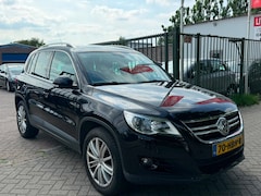 Volkswagen Tiguan - 1.4 TSI Sport&Style 4Motion 2e eigenaar dealer onderhouden Airco elektrische ramen cv op a