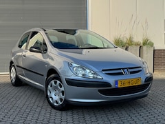 Peugeot 307 - 1.6-16V XR | Trekhaak | CPV | Elek ramen | APK