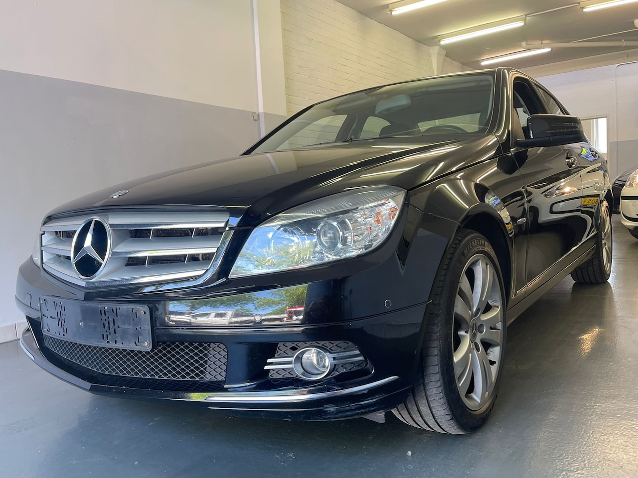 Mercedes-Benz C-klasse - 180 CGI BlueEFFICIENCY Business Class Avantgarde NAVI AIRCO ELC RAMEN N.W.A.P.K - AutoWereld.nl
